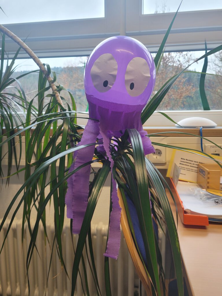 Unter-Wasser-Lehrerzimmer